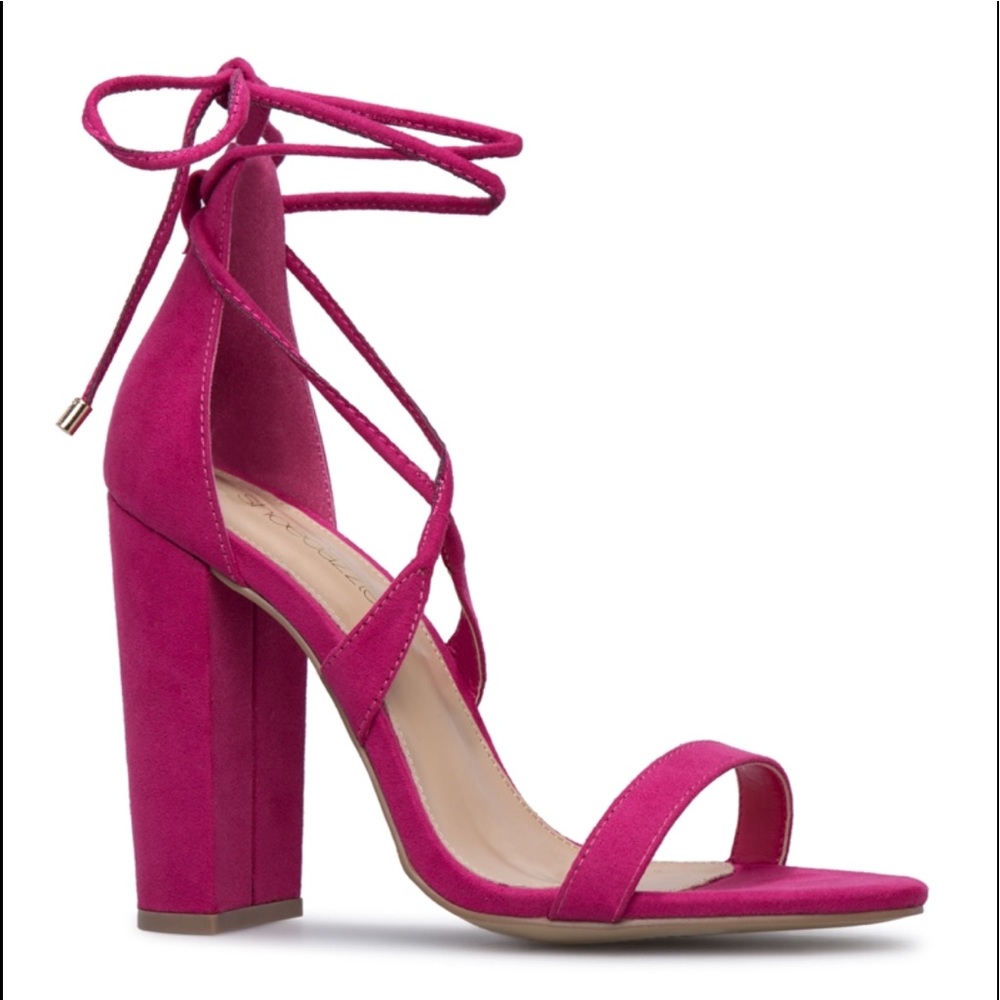 AVA ANKLE WRAP BLOCK HEEL